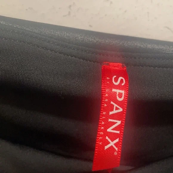 Ladies SPANX HIGH WAISTED LEGGINGS - Picture 4 of 5